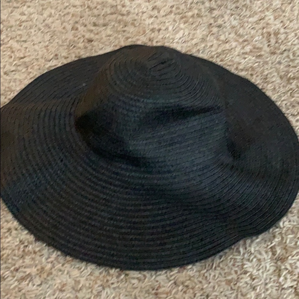 Floppy Packable Black Straw Sunhat - image 4
